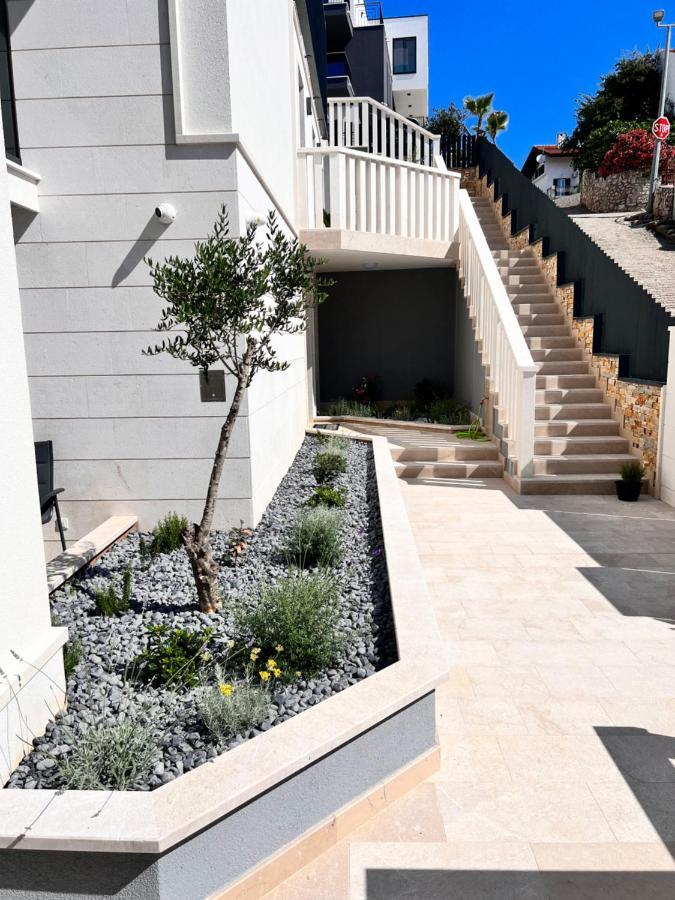 Luxury Beachfront Villa Carlisa Čiovo المظهر الخارجي الصورة